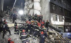 Gürcistan'da 7 katlı bina çöktü