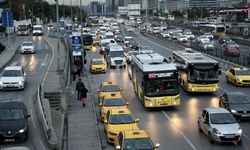 İstanbul'da trafik yoğunluğu yaşanıyor