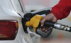 Benzine 44 kuruş zam yapıldı