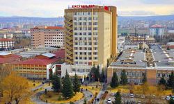 ERÜ'nün tıp literatürüne kazandırdığı cerrahi yöntemler böbrek ve prostat hastalarına umut olacak