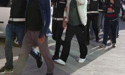 Balıkesir merkezli FETÖ operasyonunda 3 zanlı tutuklandı