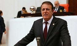 CHP Aydın Milletvekili Hüseyin Yıldız kadın danışmanını tokatladığı iddia edildi