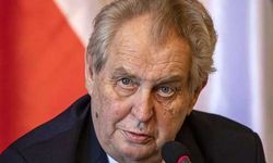 Çekya Devlet Başkanı Milos Zeman hastaneye kaldırıldı