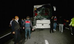 Nevşehir'de öğrencileri taşıyan otobüslerin karıştığı kazada 44 kişi yaralandı