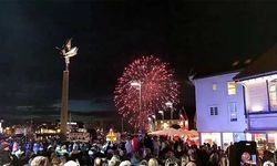 Norveç'te Covid-19 kısıtlamalarının kaldırılması böyle kutlandı
