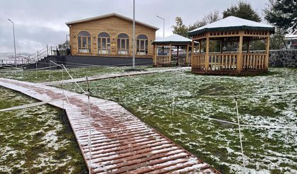 Ardahan'a mevsimin ilk karı düştü