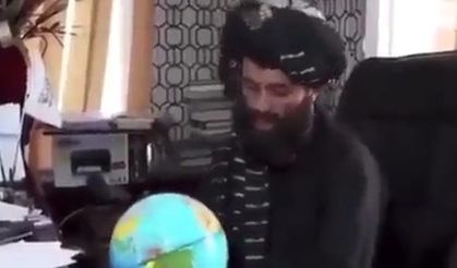 Taliban valisi haritada Afganistan'ı bulamadı