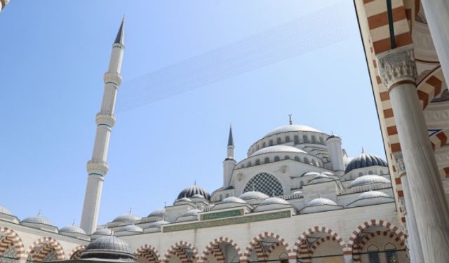 Büyük Çamlıca Camisi 2 yılda 12 milyon ziyaretçiyi ağırladı