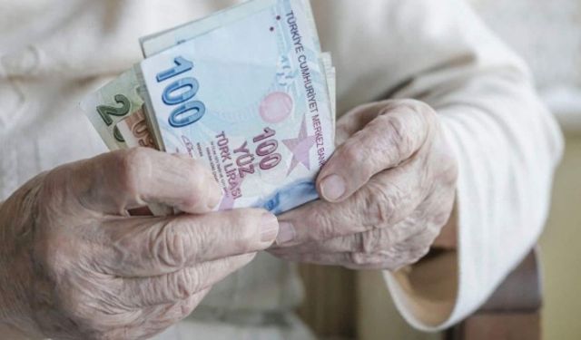 Emekli bayram ikramiyesi ne zaman yatacak? 2021 emekli ikramiyesi ne kadar?