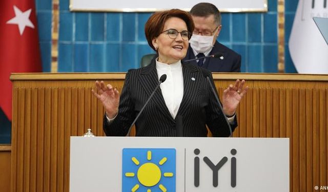 Akşener: Ömer'in yolunda Atatürk’ün izinden ayrılmayacağımıza söz veriyoruz