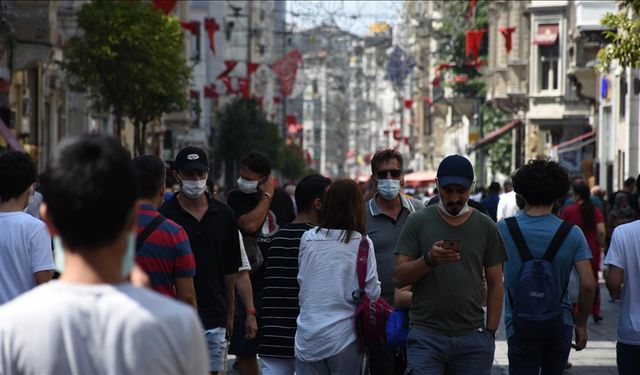 Türkiye'de bulunan yabancı sayısı 1,2 milyona ulaştı