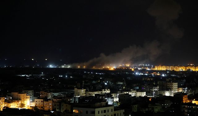İsrail uçakları Gazze'ye hava saldırısı düzenledi