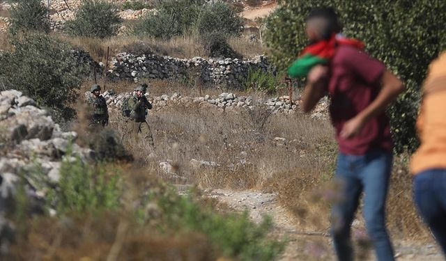 İsrail güçleri Batı Şeria'daki gösterilerde 12 Filistinliyi yaraladı