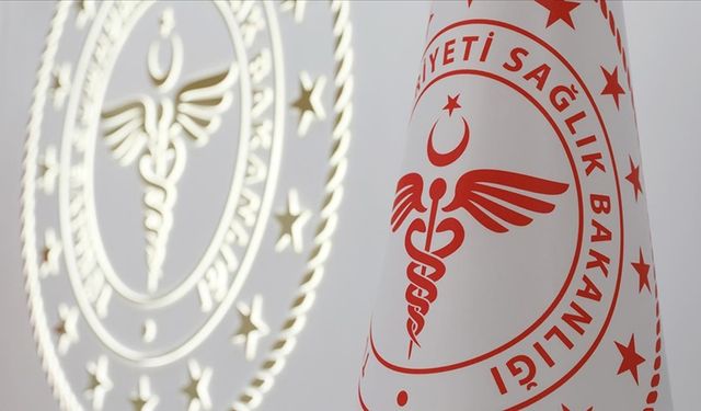 Aşısızların ve temaslı öğrencilerin karantina süresi değişti