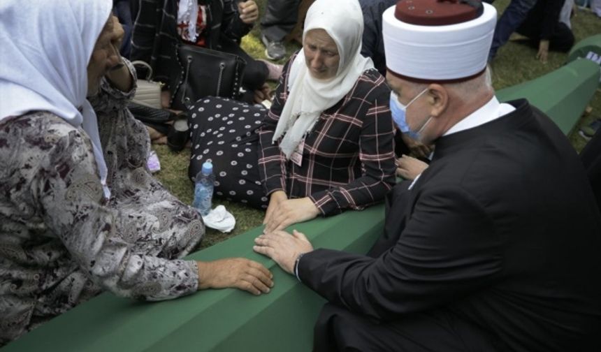 Srebrenitsa soykırımının 26. yıl dönümü