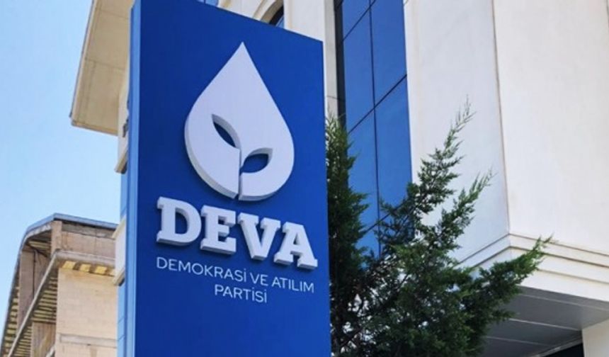Ali Babacan, DEVA Partisi İstanbul İl Yönetimini görevden aldı