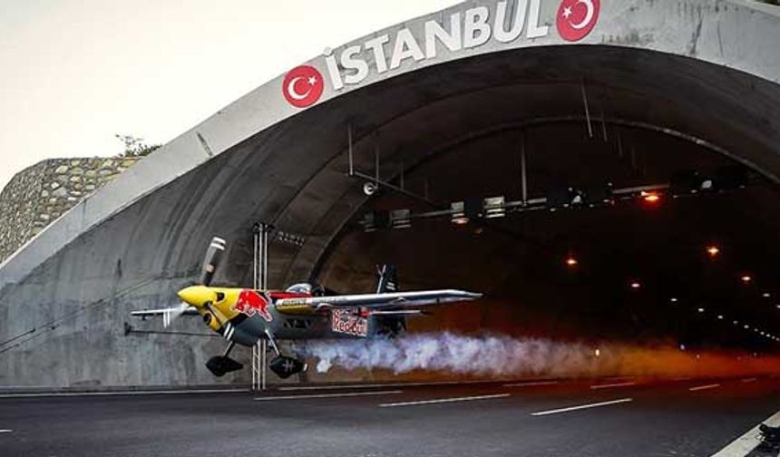 Dario Costa, Çatalca Tünelleri'nde uçuş rekoru kırdı