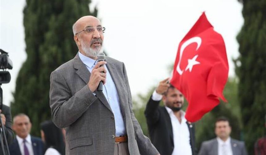 İşte Maltepe'de binlerce kişinin katılımıyla gerçekleşen mitingden dikkat çeken kareler...