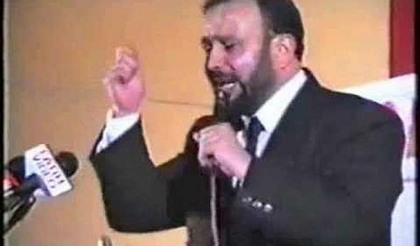 Edremit'teki skandal gösteri ilk değildi! Şevki Yılmaz 26 yıl önce provokatörlere cevabını böyle vermişti...