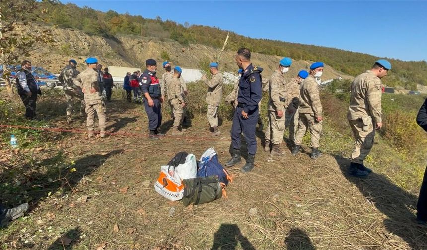 Samsun'da uçuruma devrilen yolcu otobüsündeki 2 kişi öldü, 14 kişi yaralandı