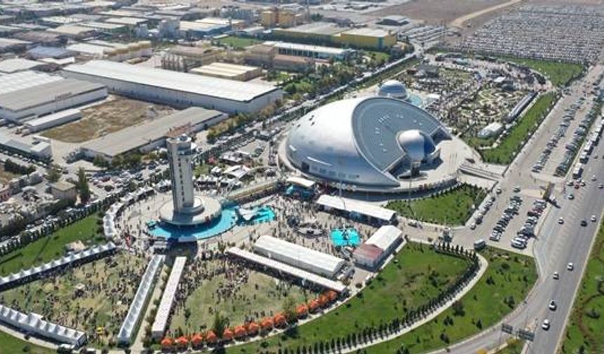 8.Konya Bilim Festivali'ne ziyaretçi akını!