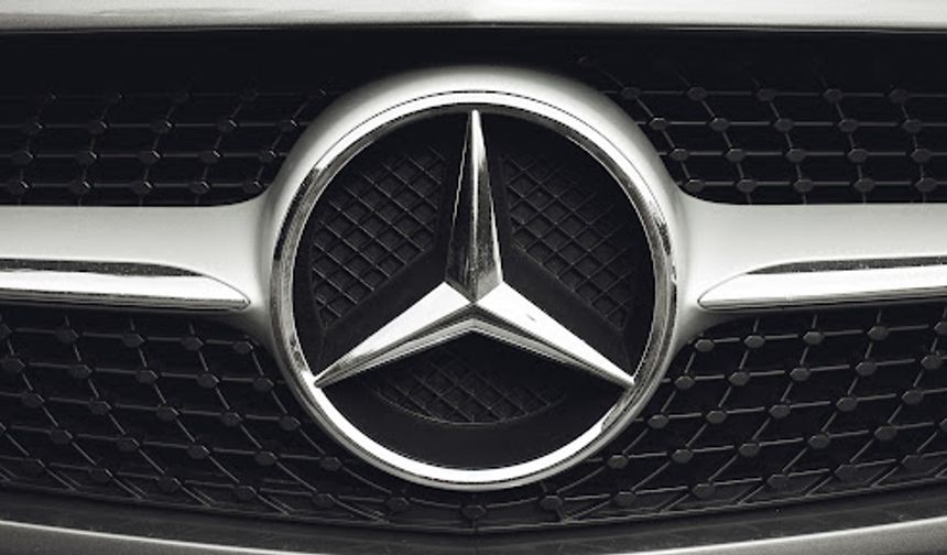 Mercedes'in flaş paylaşımına Tuzla Belediyesi'nden esprili cevap!