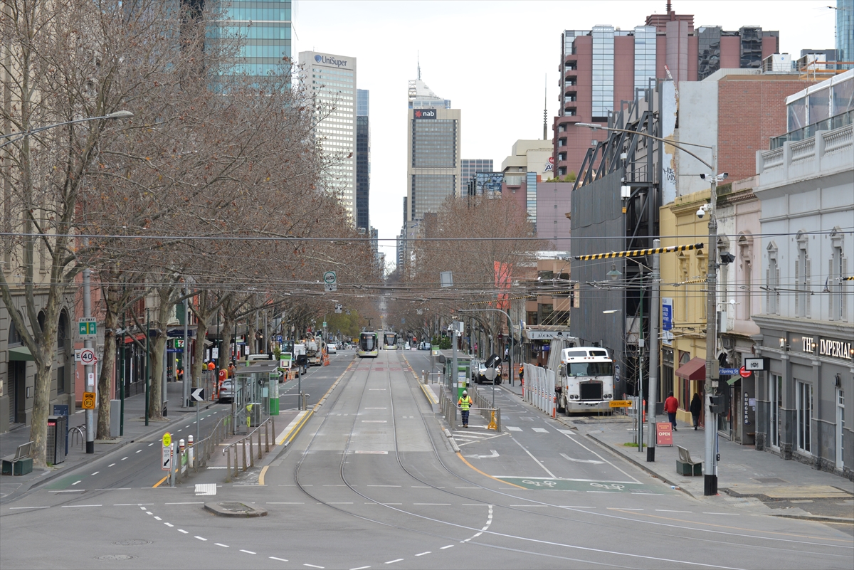 Avustralya’nın Melbourne kentindeki Kovid-19 yasakları hafifletildi